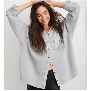 Aerie Cotton Blend LumberJane Waffle Knit
Oversized Gray Button Down Top XL